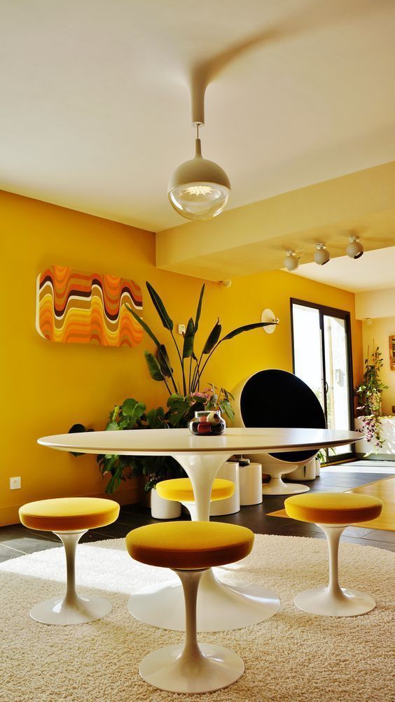 giallo-interior design